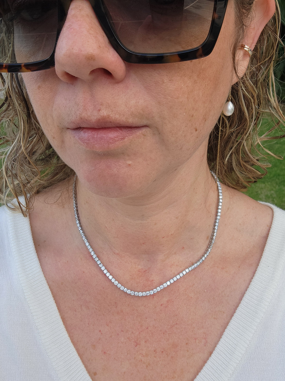 Diamond tennis necklace 14k white gold set with 14 carat off natural vs diamonds