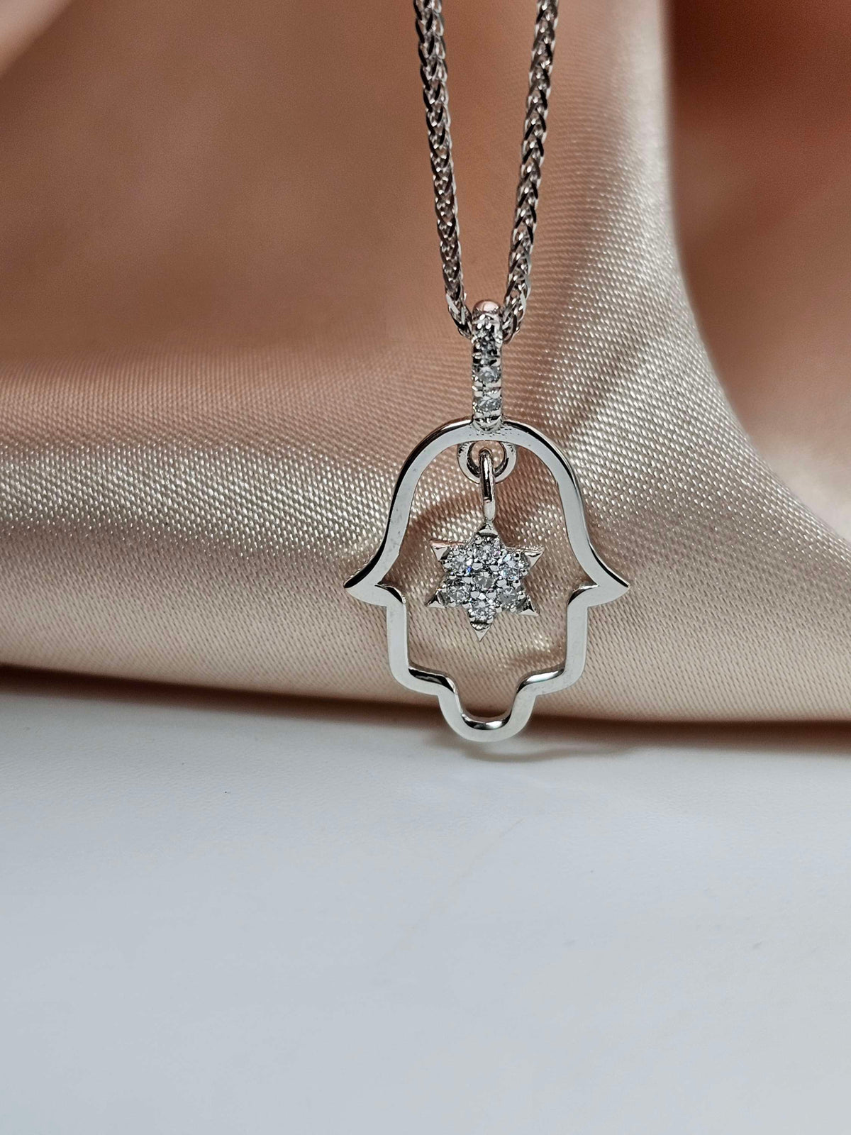 Midum diamond hamsa star david in 14k gold
