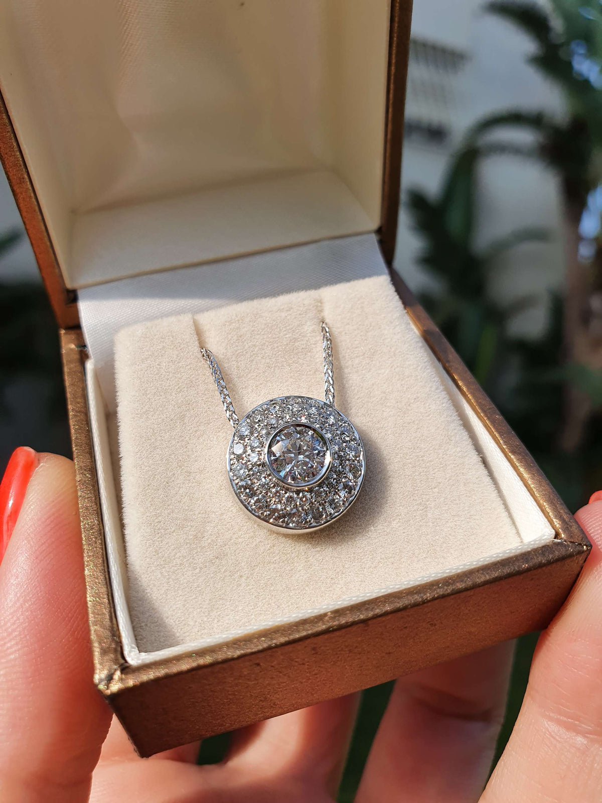 תליון יהלומים אבן מרכזית 2 קראט זהב לבן 14k