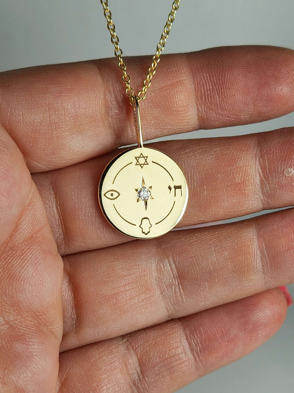 The Jewish compass – 14k Solid Gold Compass Necklace with Natural Diamond on Rol