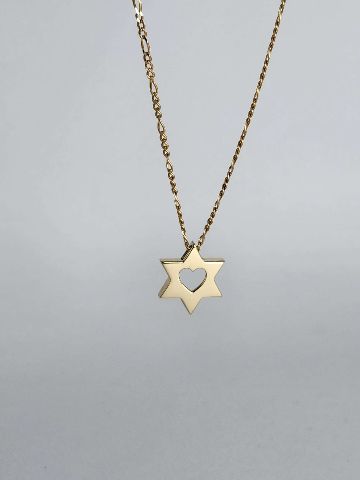 תליון מגן דוד לב גדול 15 מ"מ מגיע בשרשרת 14k