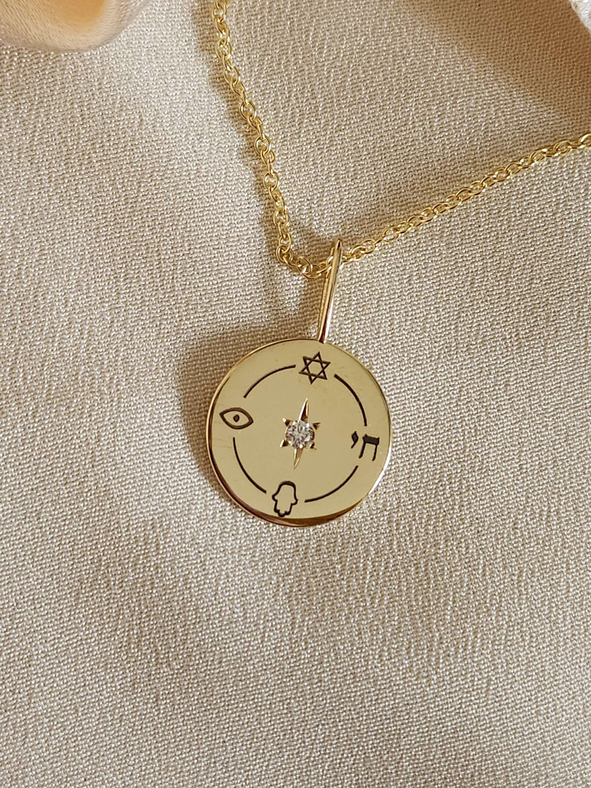 The Jewish compass – 14k Solid Gold Compass Necklace with Natural Diamond on Rol
