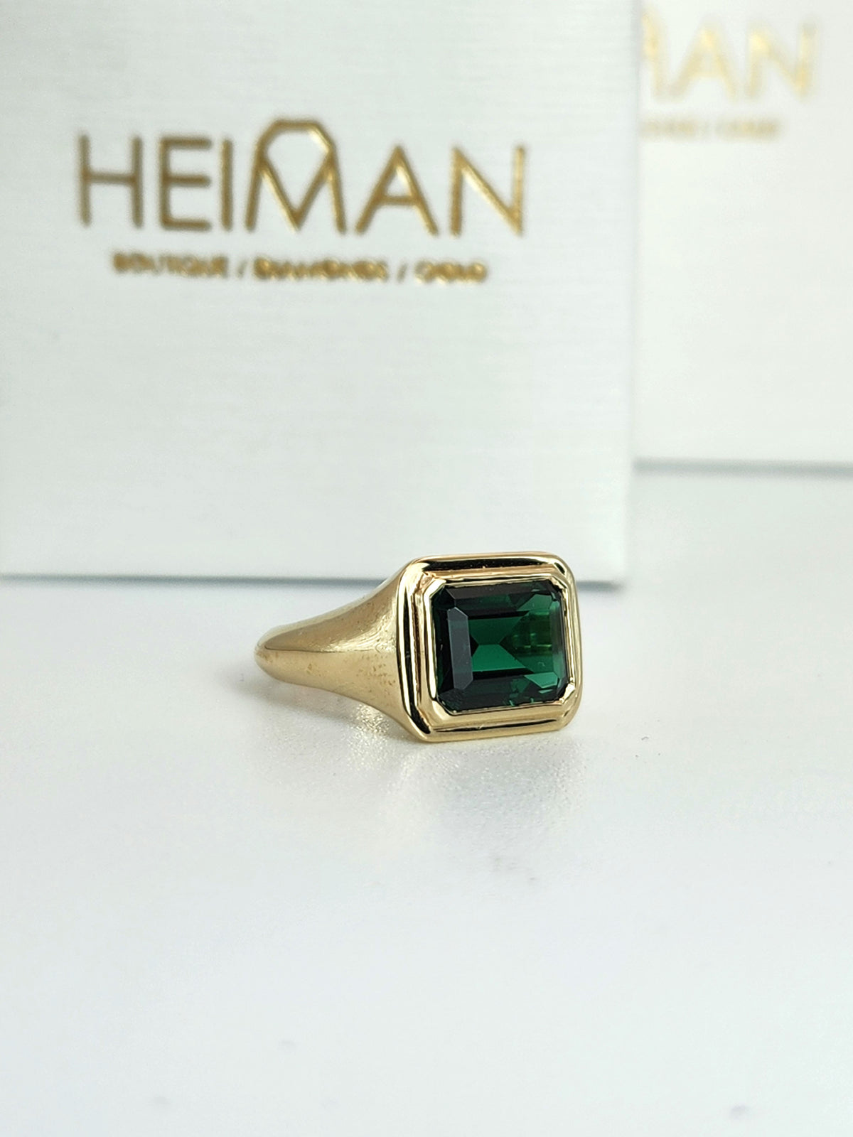 Emerald pinky ring 14k gold