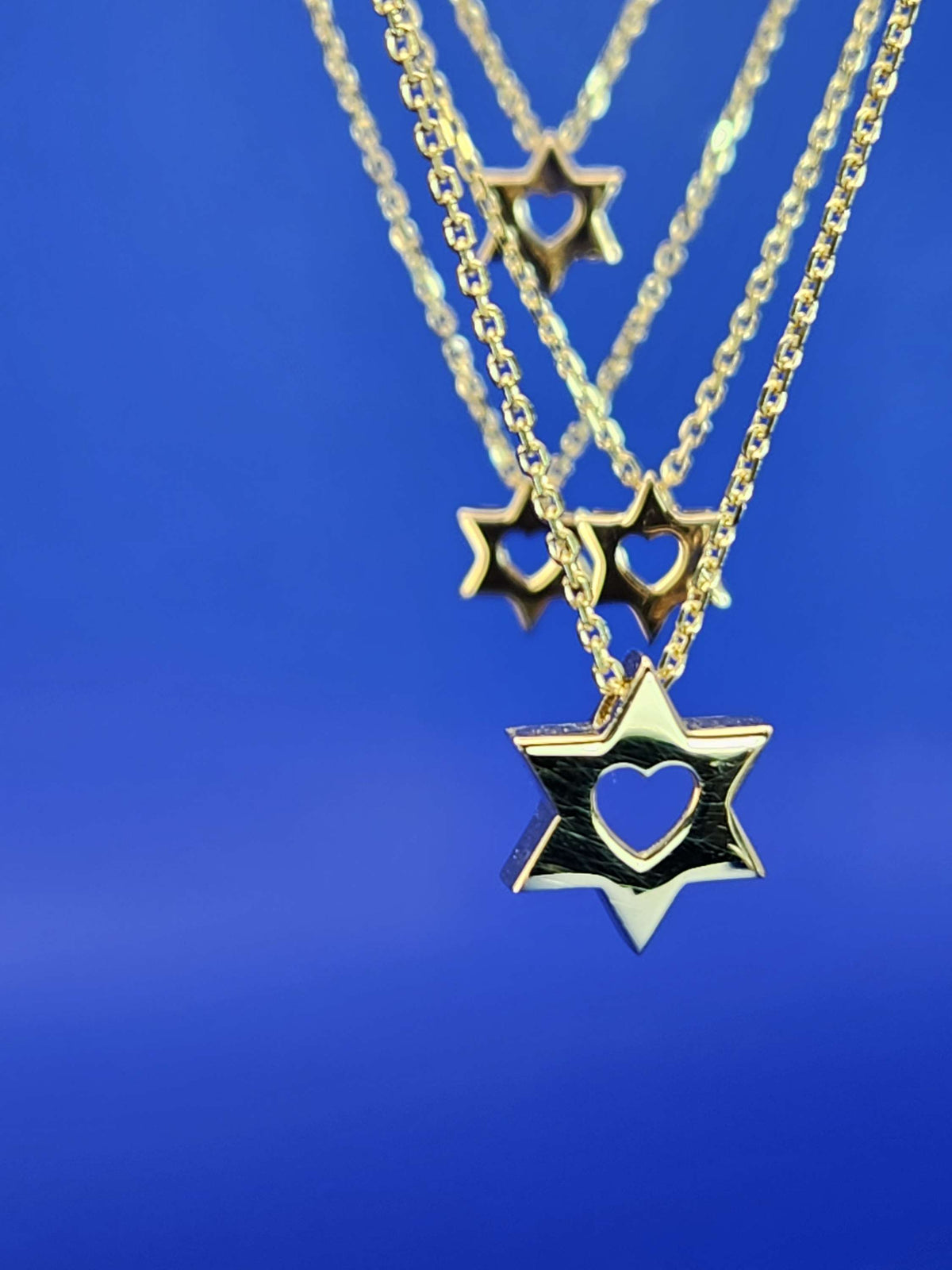 מגן דוד עם לב גודל בינוני זהב צהוב 14k