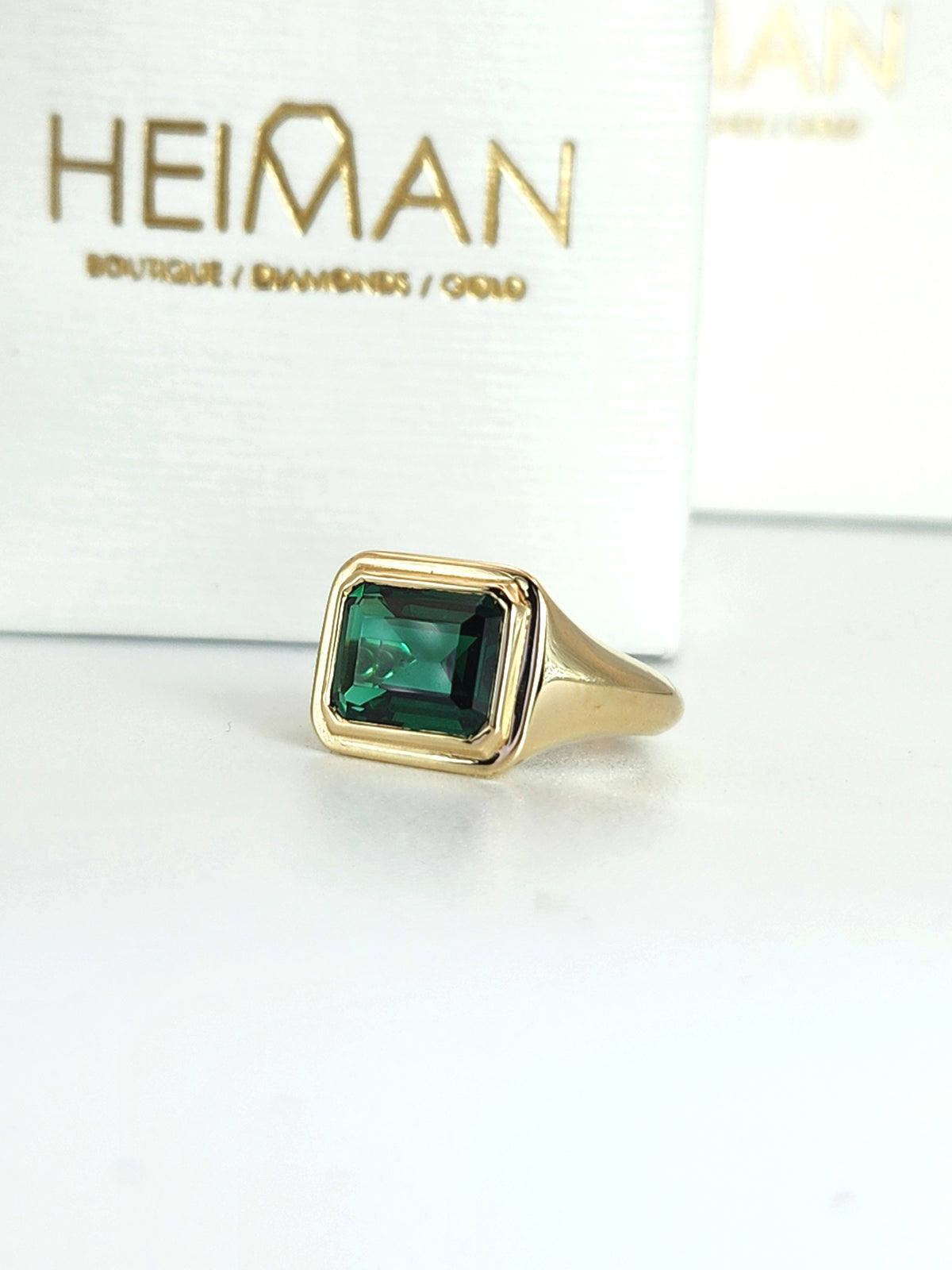 Emerald pinky ring 14k gold