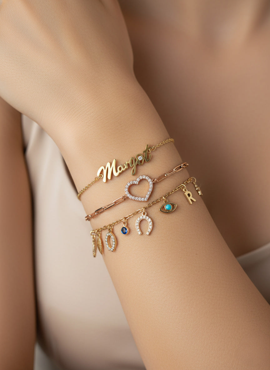 צמיד שם עם יהלום, זהב 14k משובץ עם יהלום טבעי. Name bracelet 14k gold, diamond