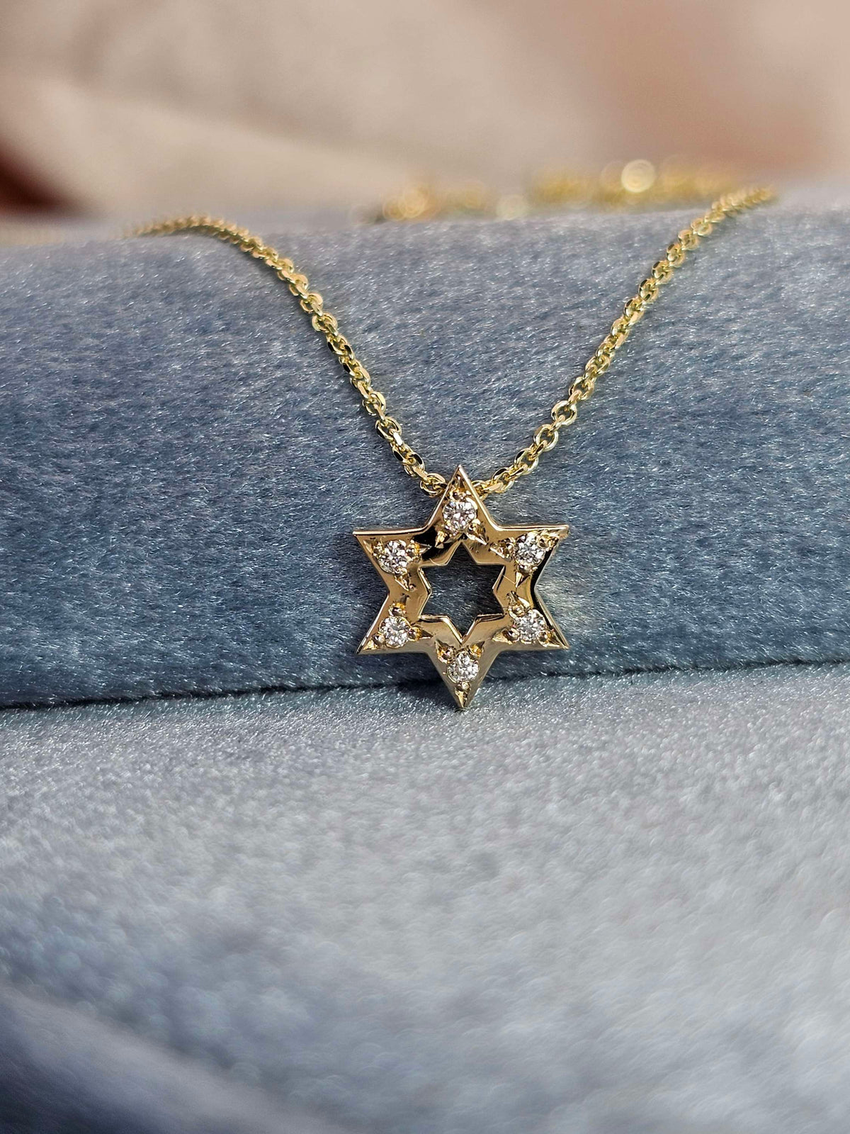 שרשרת שישה ניצוצות - מגן דוד