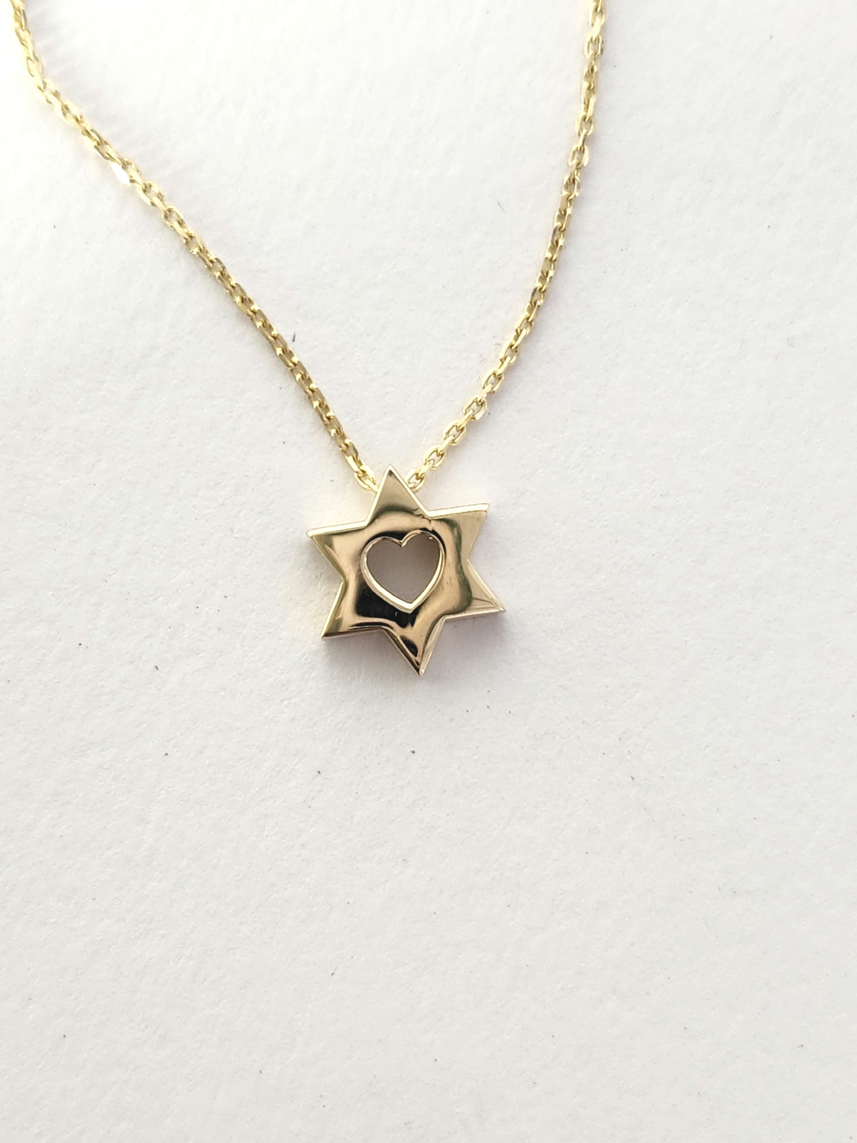 מגן דוד עם לב גודל בינוני זהב צהוב 14k