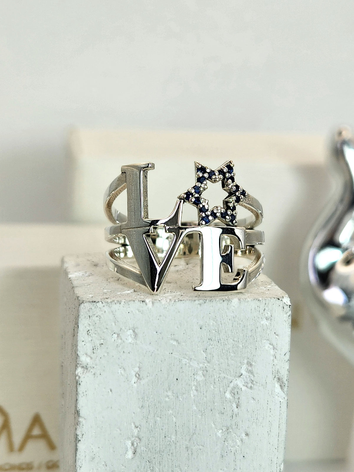 Silver 925 love star of David  ring set with Natural sapphires