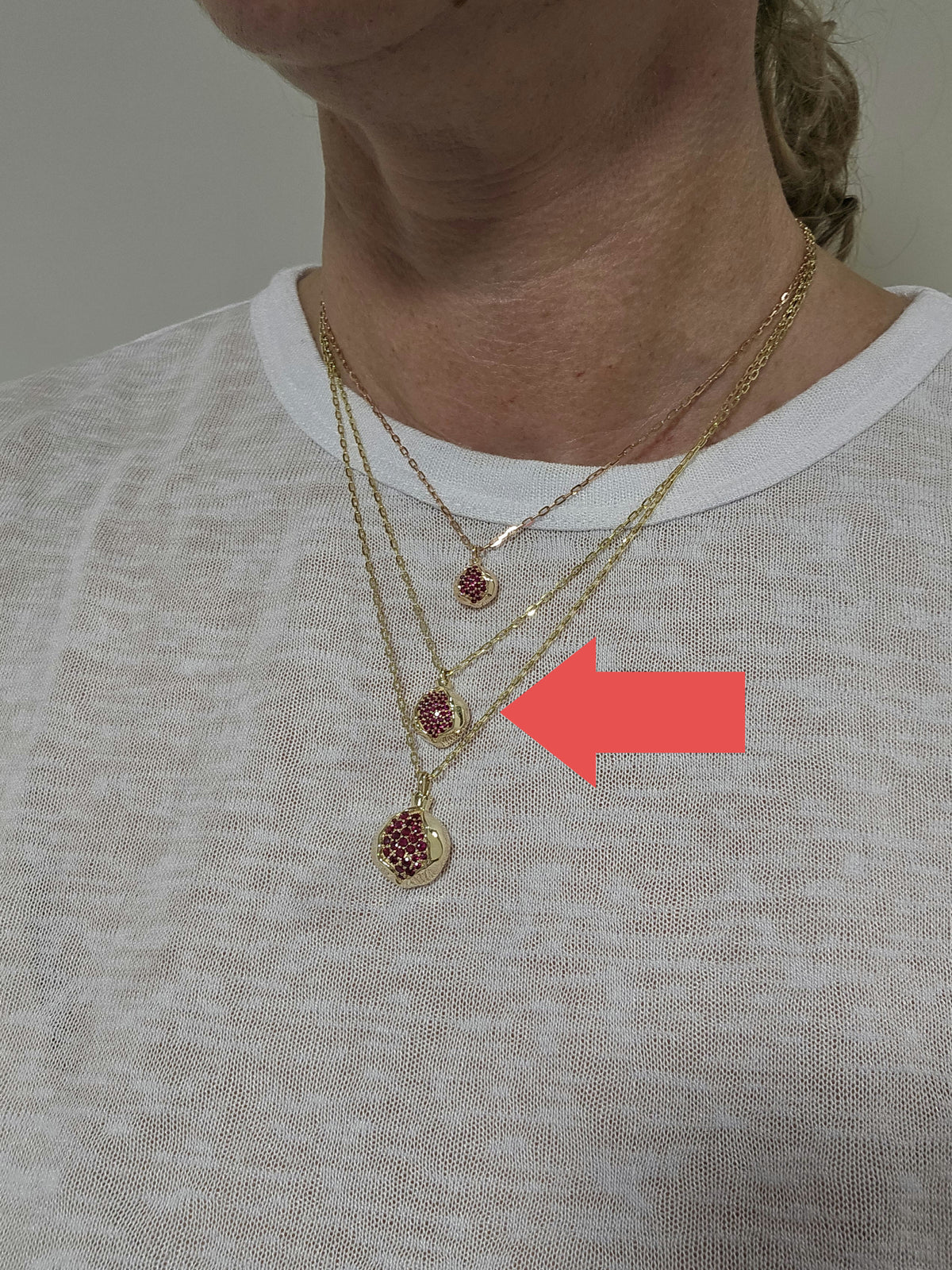Medium pomegranate pendant, 14k gold and ruby's, just pendant without the chain.
