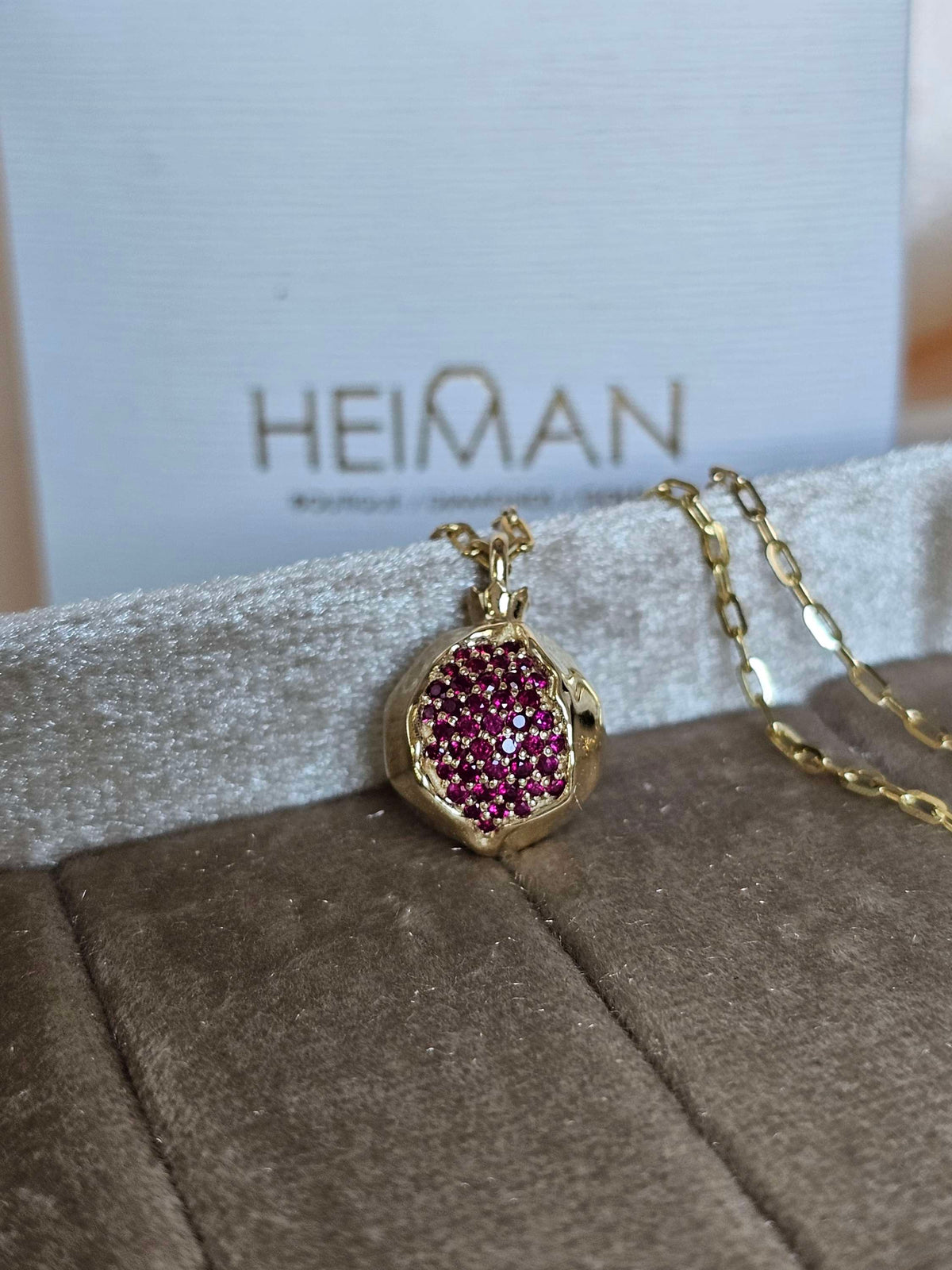 Medium pomegranate pendant, 14k gold and ruby's, just pendant without the chain.