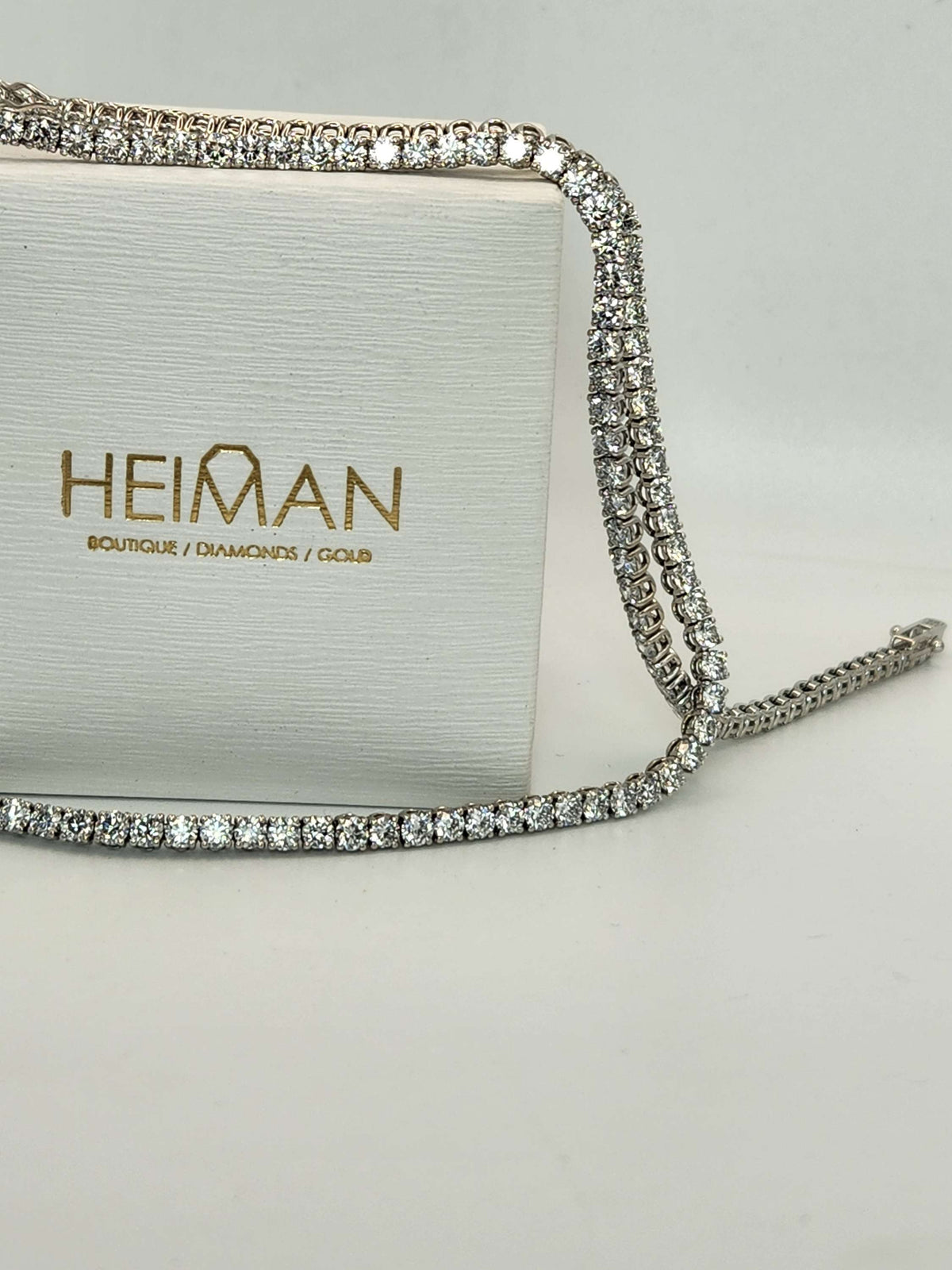 Diamond tennis necklace 14k white gold set with 14 carat off natural vs diamonds