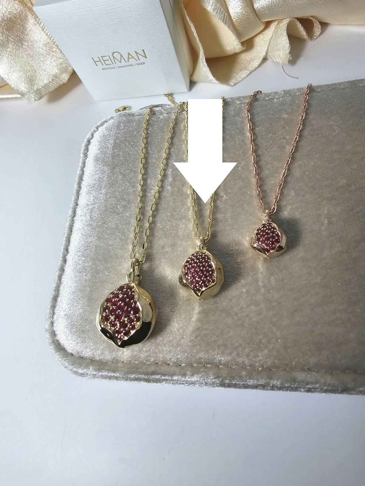 Medium pomegranate pendant, 14k gold and ruby's, just pendant without the chain.
