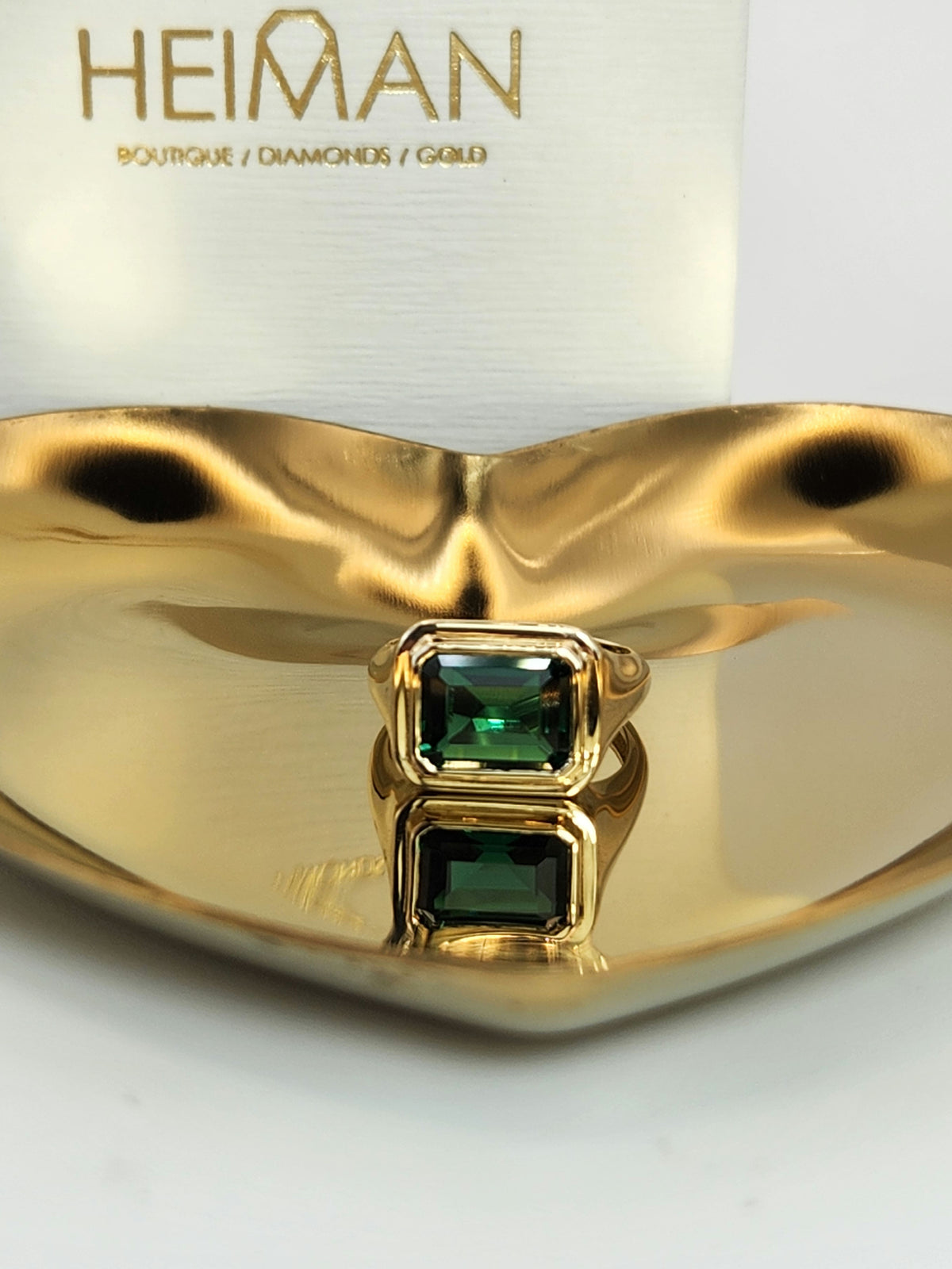 Emerald pinky ring 14k gold