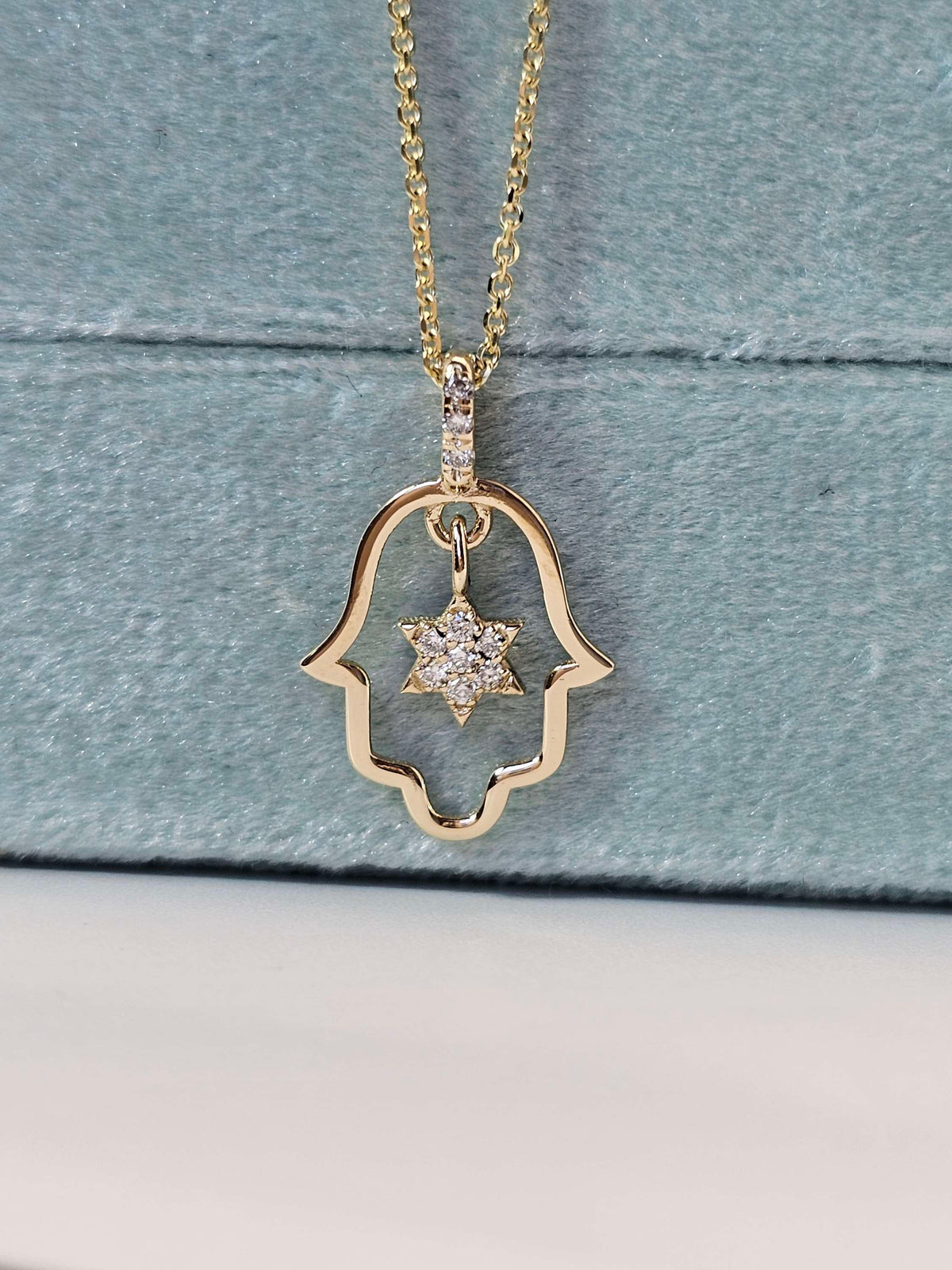 Midum diamond hamsa star david in 14k gold