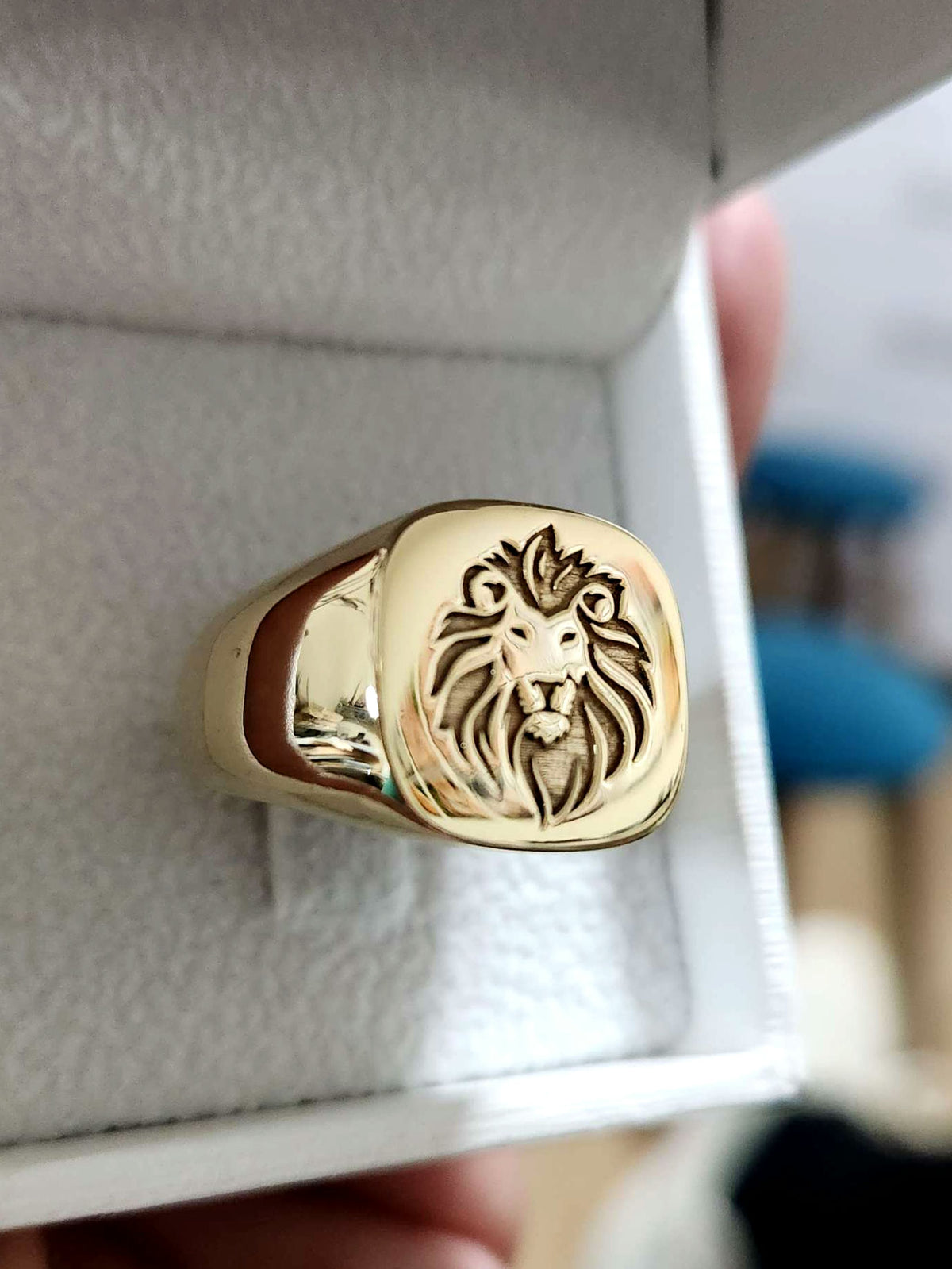 טבעת ליאו חותם אריה זהב 18k